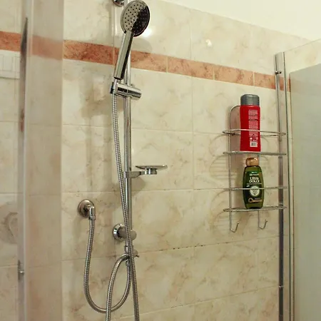 Fieramosca 2 Da Letto 2 Bagni Cucina E Salottino Apartment Turin