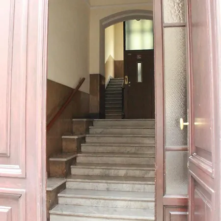 Appartement Fieramosca 2 Da Letto 2 Bagni Cucina E Salottino Turijn