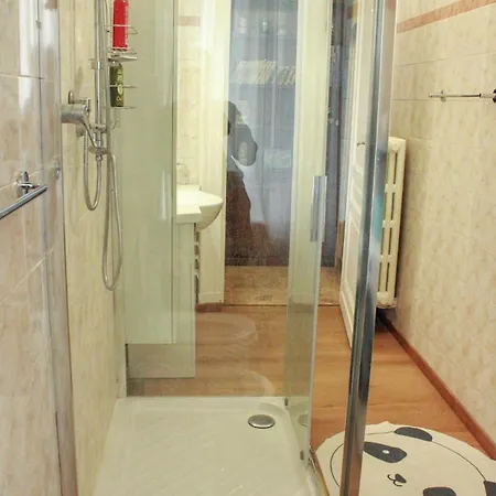 Apartment Fieramosca 2 Da Letto 2 Bagni Cucina E Salottino