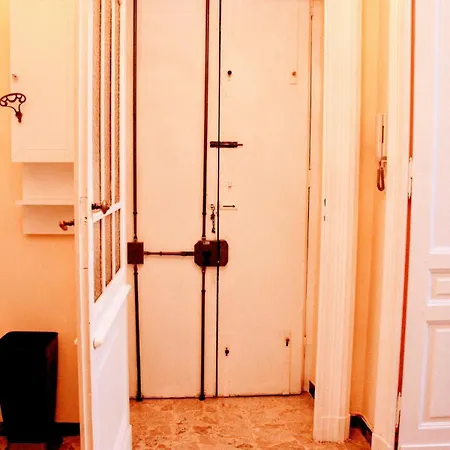 Appartement Fieramosca 2 Da Letto 2 Bagni Cucina E Salottino Turijn