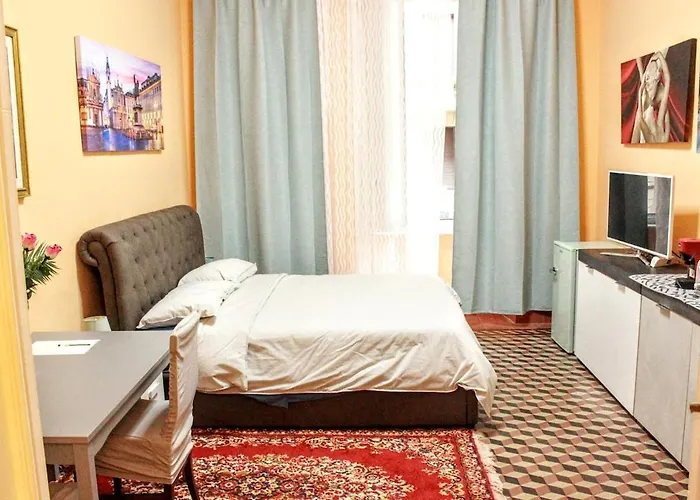 Fieramosca 2 Da Letto 2 Bagni Cucina E Salottino *