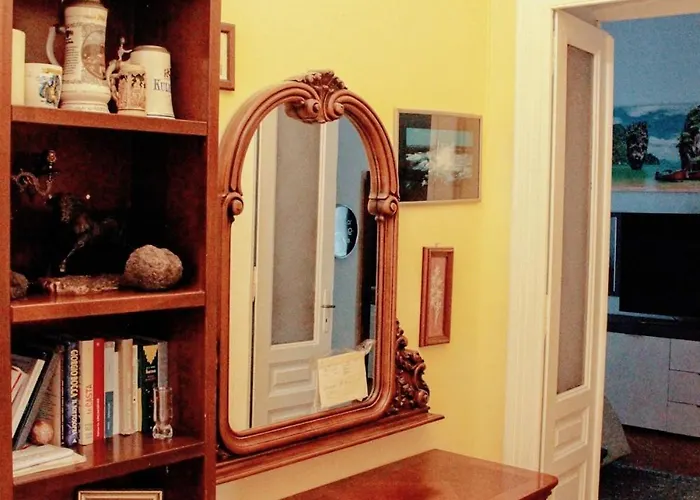 Fieramosca 2 Da Letto 2 Bagni Cucina E Salottino *