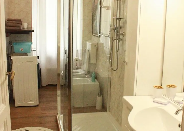 Fieramosca 2 Da Letto 2 Bagni Cucina E Salottino * Турин